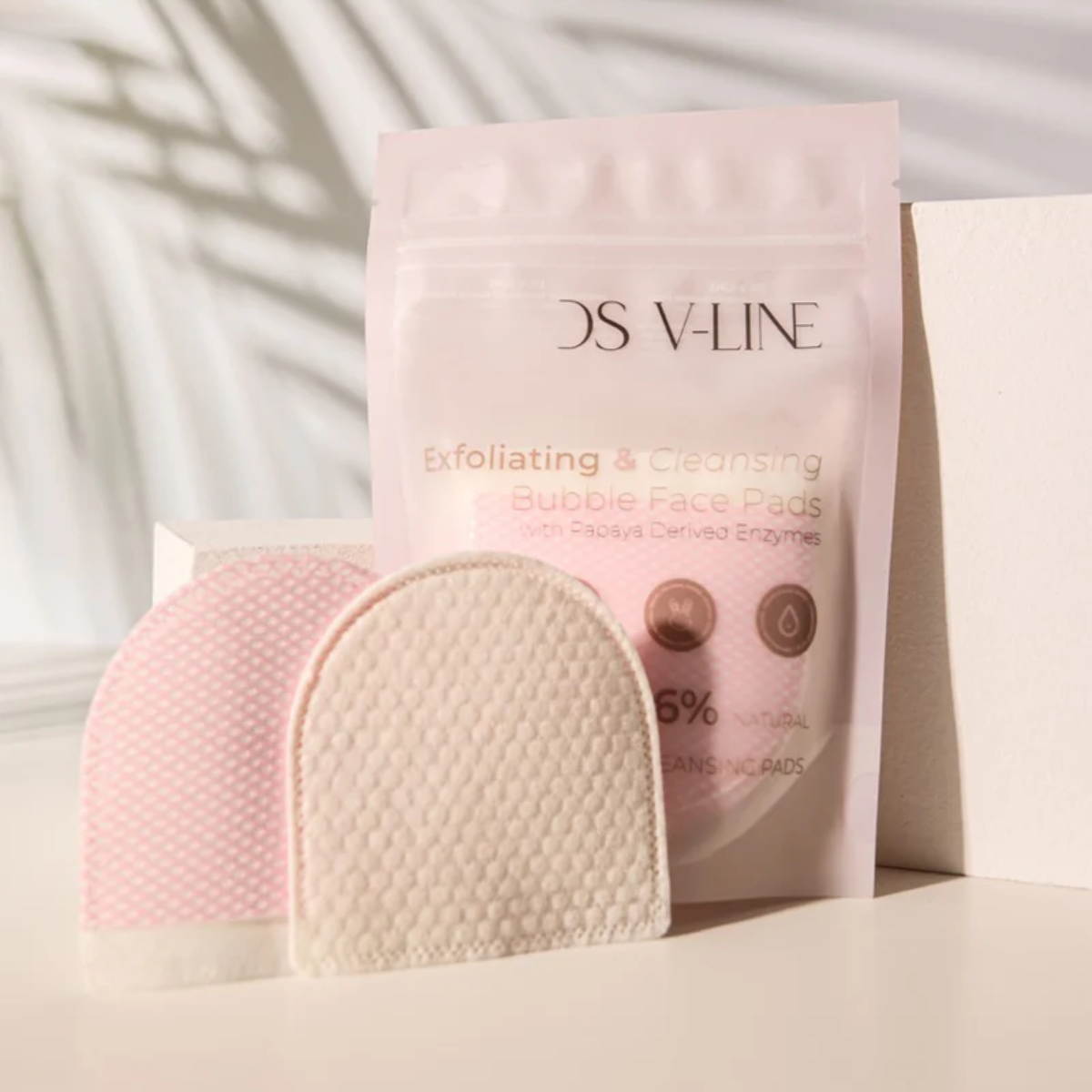 EXFOLIATING AND CLEANSING BUBBLE FACE PADS